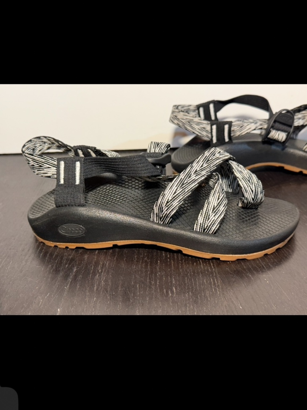 NWOT Chaco Z/2 Classic Adjustable Strap Sandals Trap Black/White Womans 8